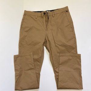 Ultimate Tech Slim pants